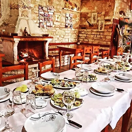 Muzhaqi * Nivice (Vlore)