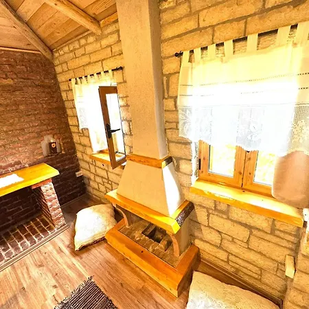 Muzhaqi Apartamento *
