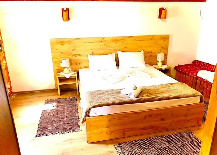 Muzhaqi * Nivice (Vlore)